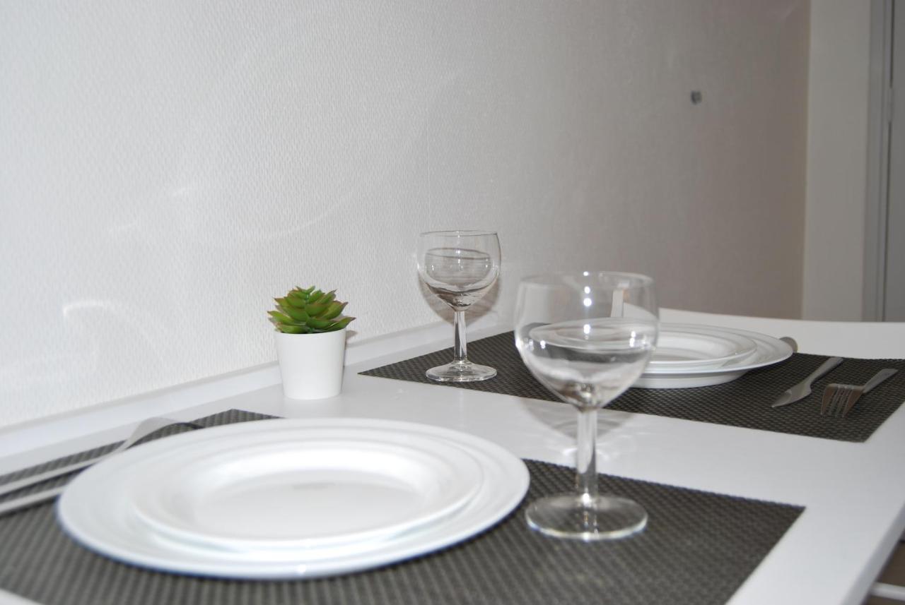 Apt T1 Cosy Et Ambiance Zen "Cottage De Moissac" Buitenkant foto